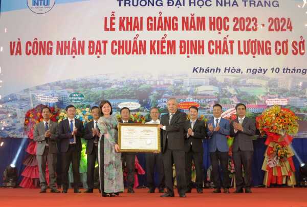 Quản lý tự chủ tài chính đại học: Kinh nghiệm quốc tế và hàm ý chính sách cho Việt Nam